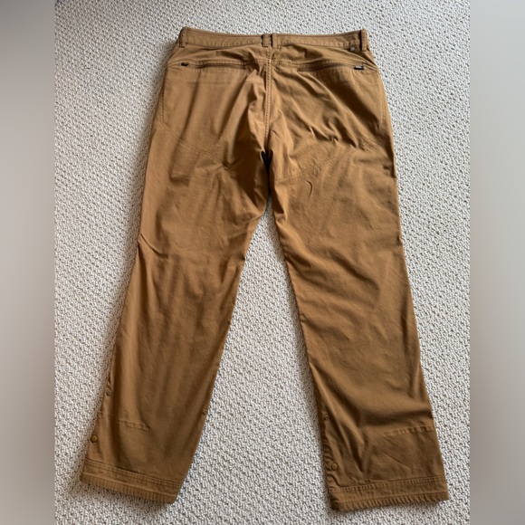 Mountain Hardware Men's Active Pant Size 36x30 Brown Dark Tan Casual Work Comfy - Picture 2 of 11